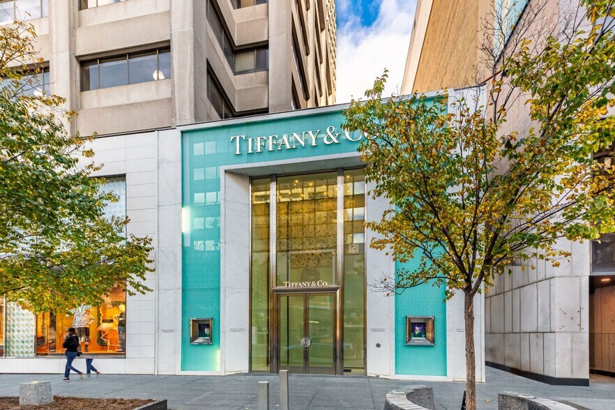 150 Bloor St W, Toronto, ON for lease - Building Photo - Image 2 of 3