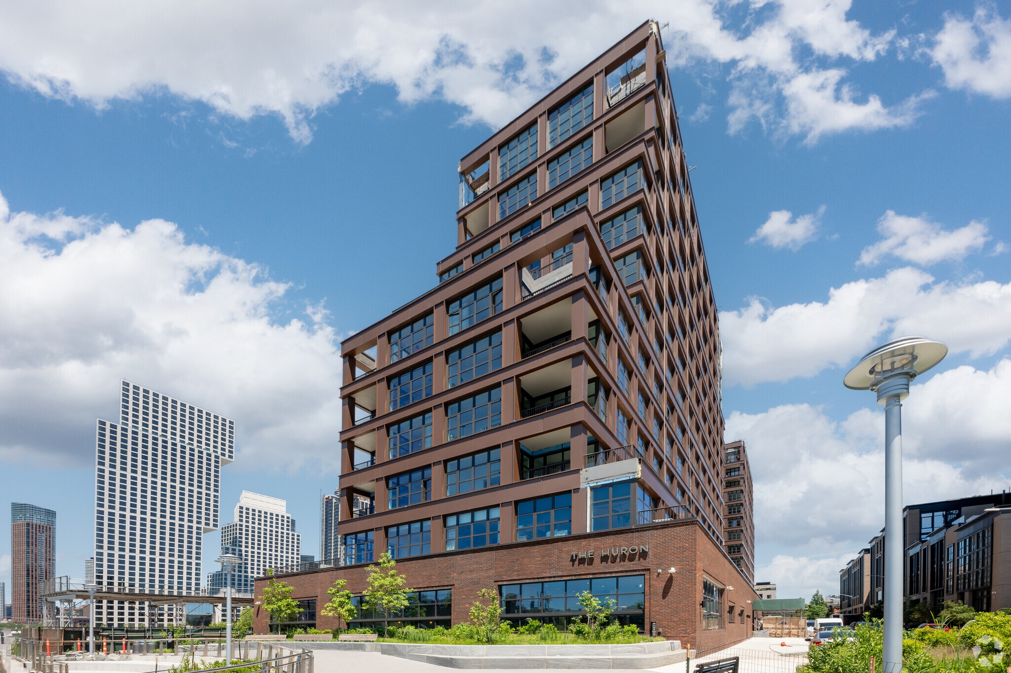 29 Huron St, Brooklyn, NY à louer Photo du bâtiment- Image 1 de 26