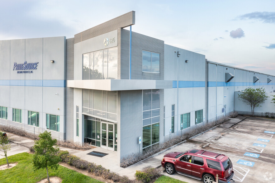 525 Century Plaza Dr, Houston, TX for lease - Building Photo - Image 2 of 5