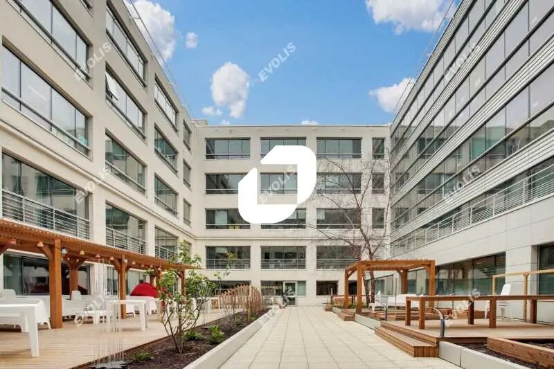 1 Avenue Du Stade De France, Saint-Denis à louer - Photo du bâtiment - Image 2 de 13