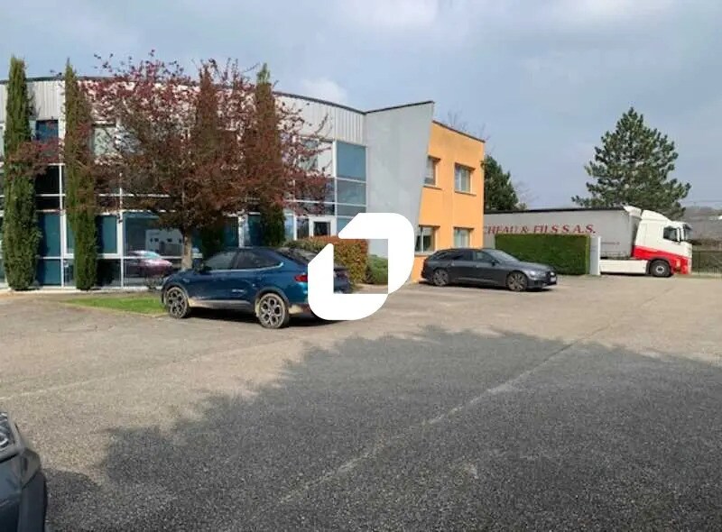 Local d'activités dans Chaponost à vendre Photo du bâtiment- Image 1 de 15