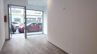 Plus de détails pour Multi-résidentiel à vendre