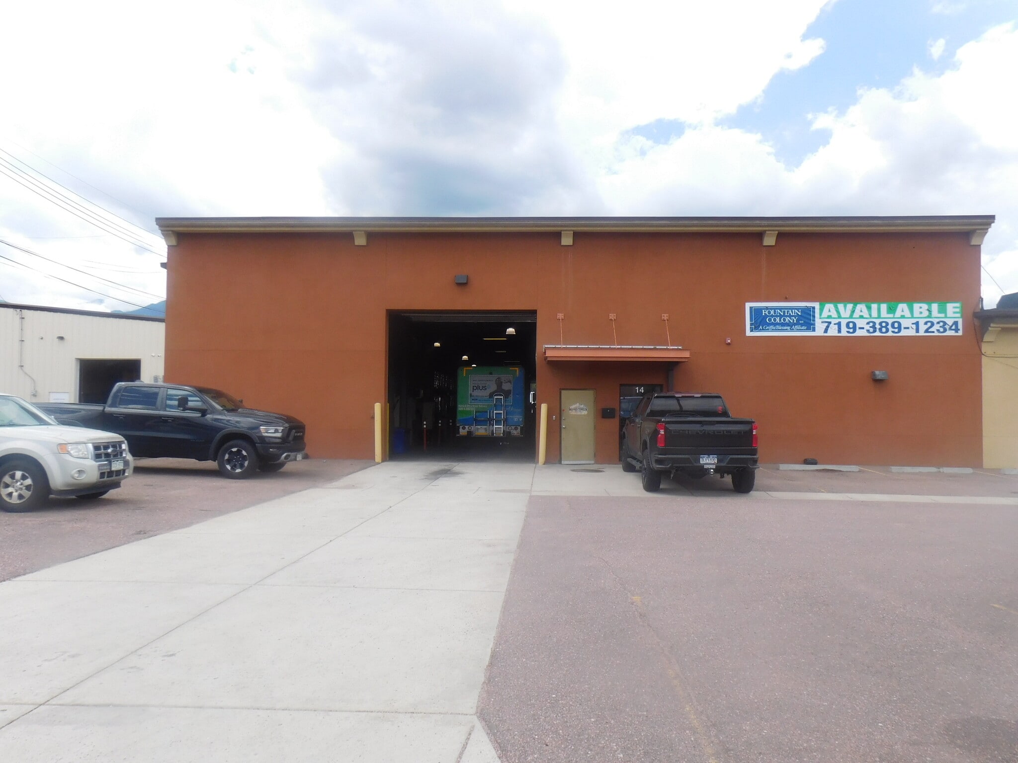 10-14 S Spruce St, Colorado Spgs, Colorado Springs, CO for lease Primary Photo- Image 1 of 3