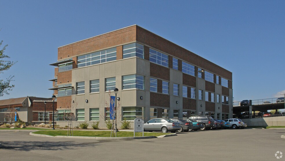 3900 E Sprague Ave, Spokane, WA for lease - Primary Photo - Image 1 of 10
