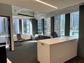 300 Mission St, San Francisco, CA for lease Interior Photo- Image 2 of 10