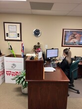 479 Jumpers Hole Rd, Severna Park, MD for lease Interior Photo- Image 2 of 8