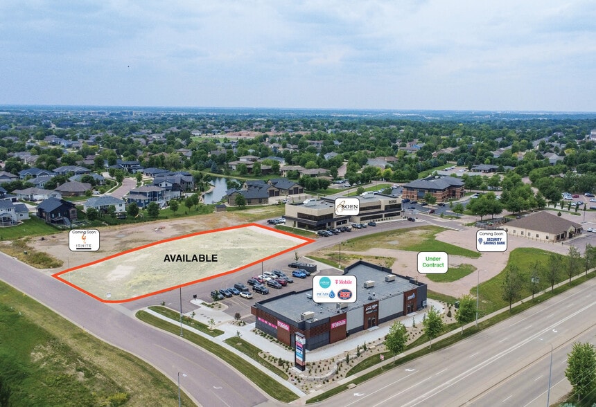 7201 S Minnesota Ave, Sioux Falls, SD à louer - Photo du bâtiment - Image 2 de 6
