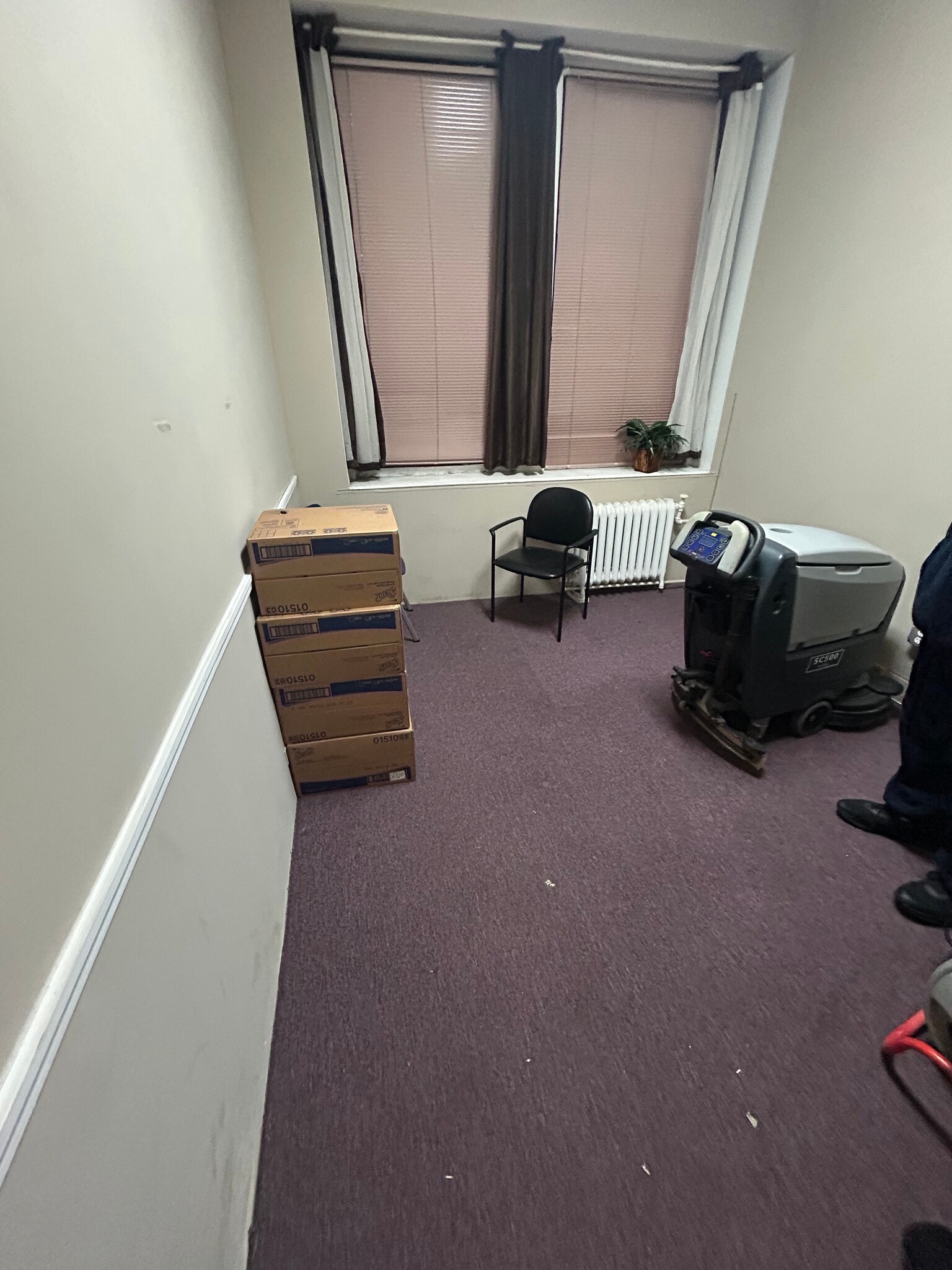 161-10 Jamaica Ave, Jamaica, NY for lease Building Photo- Image 1 of 2