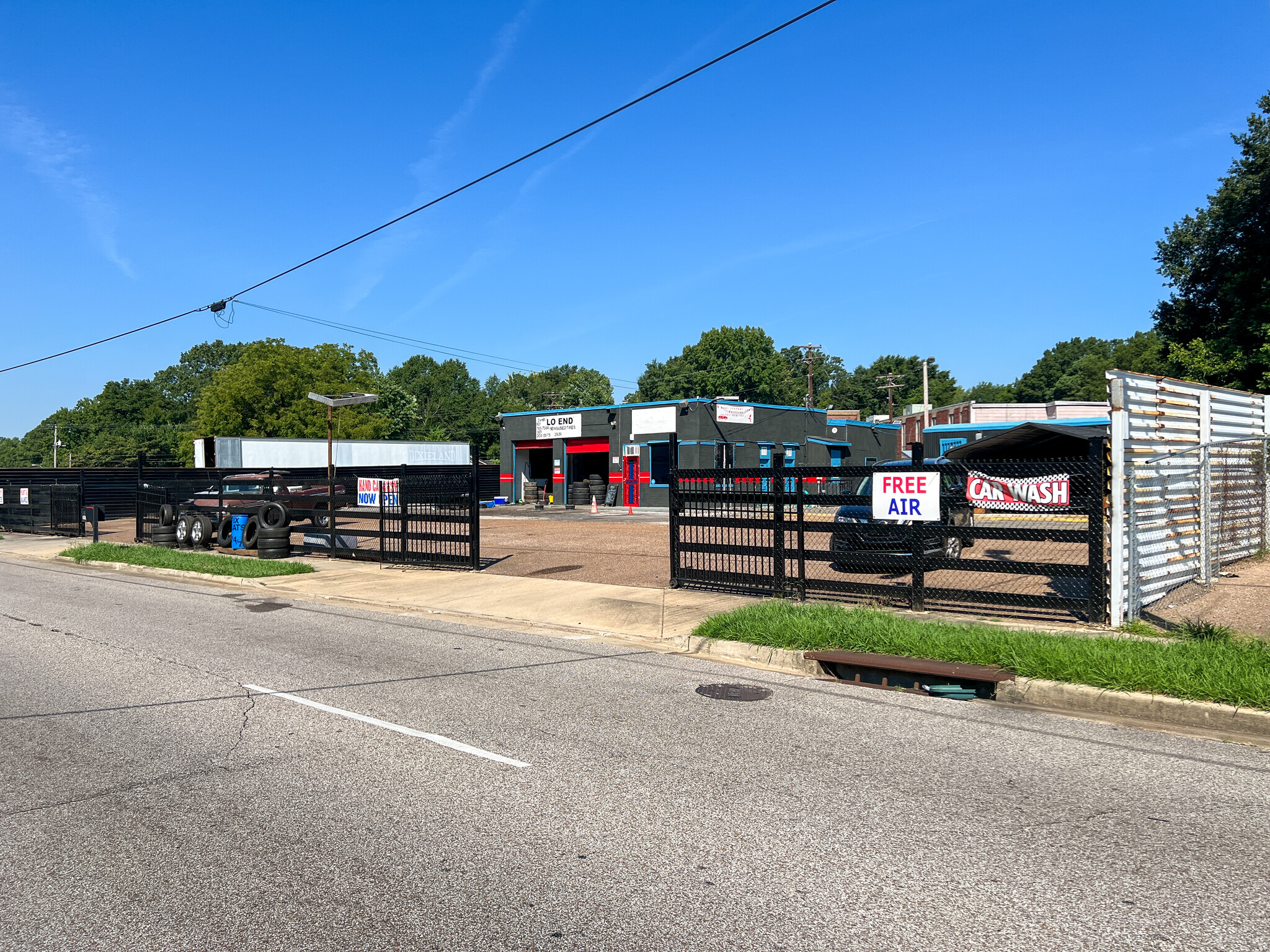 2939 Overton Crossing St, Memphis, TN for sale Primary Photo- Image 1 of 1