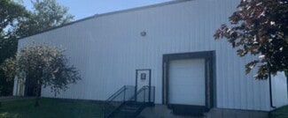 More details for 2604-2607 6TH ST NE & 600 26TH Ave NE – Industrial for Sale