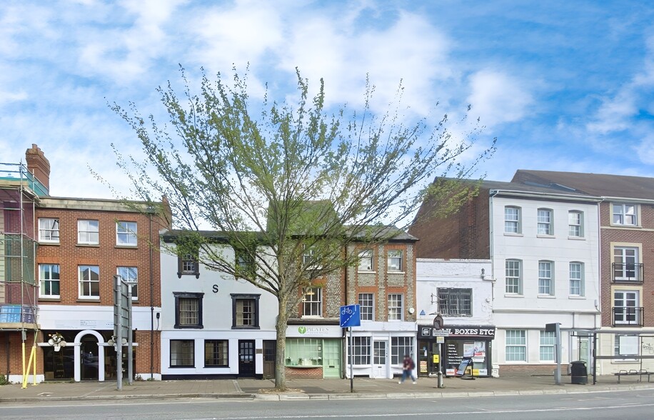 99 London St, Reading for lease - Building Photo - Image 3 of 17