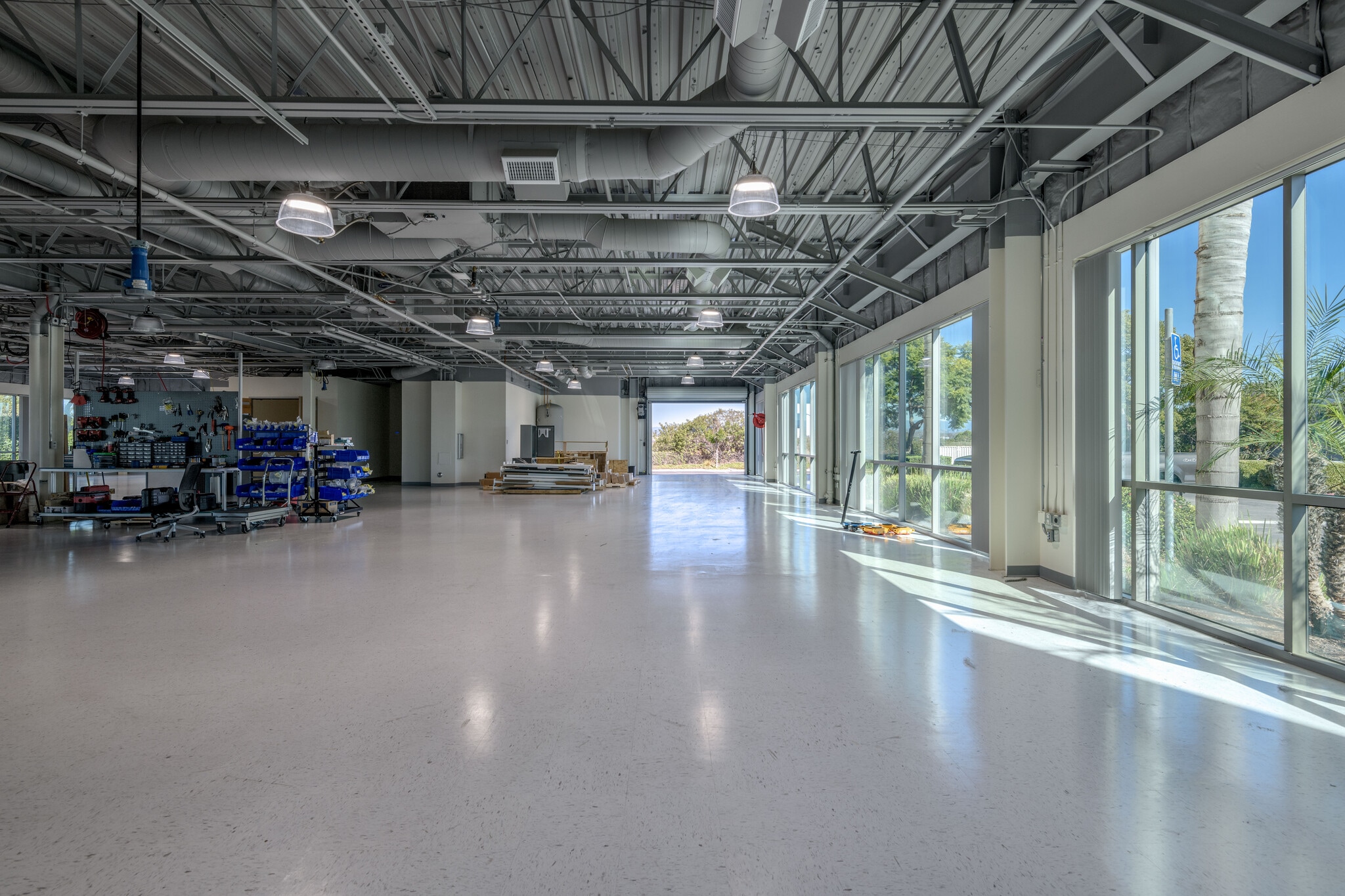 1910 Palomar Point Way, Carlsbad, CA for lease Primary Photo- Image 1 of 9