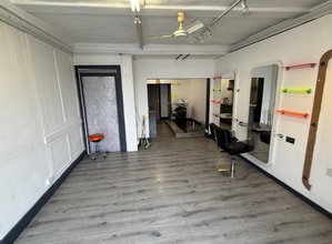 71 High St, Burnham à louer Photo intérieure- Image 2 de 3