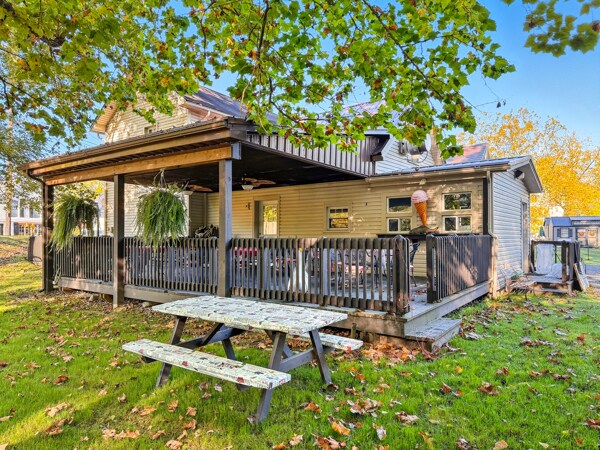 300 Main St, Volant, PA à vendre - Photo du bâtiment - Image 2 de 6