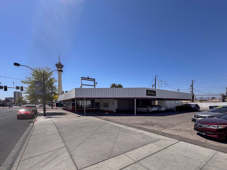 1416 S Main Street, Las Vegas, NV for lease - Building Photo - Image 3 of 7