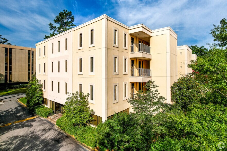 1800 Saint Julian Pl, Columbia, SC à louer - Photo du bâtiment - Image 2 de 6