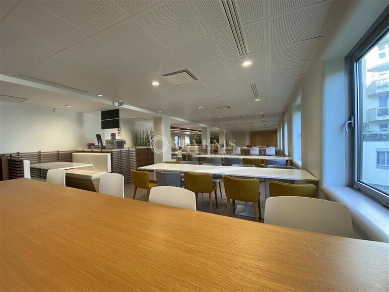 22 Place Des Vosges, Courbevoie à louer - Photo intérieure - Image 3 de 12