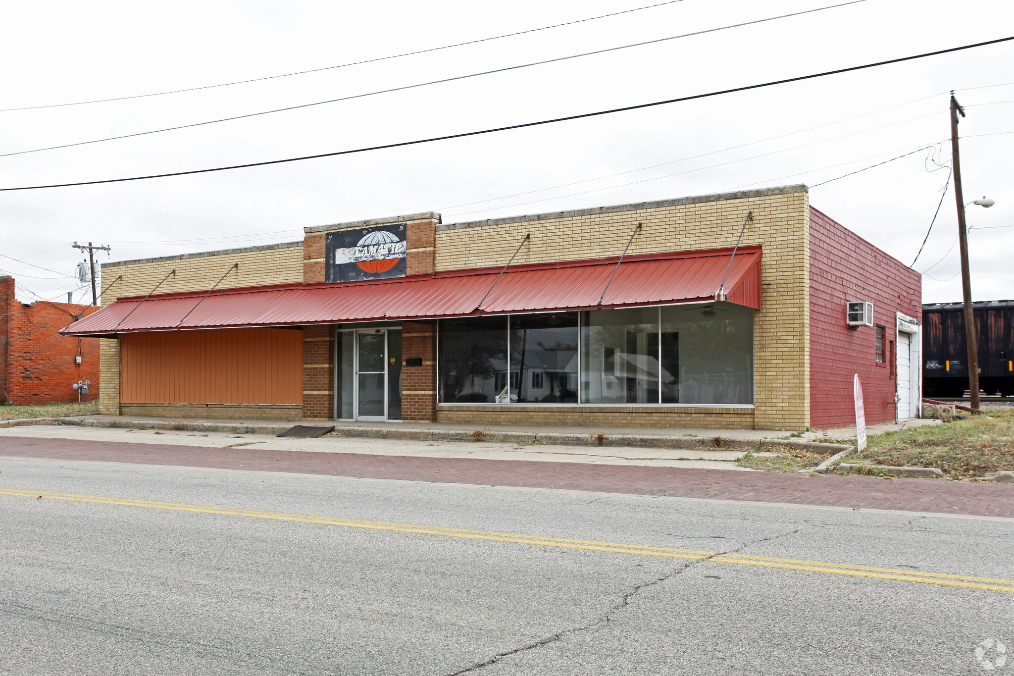 507 S Pine St, Ponca City, OK for sale Primary Photo- Image 1 of 1