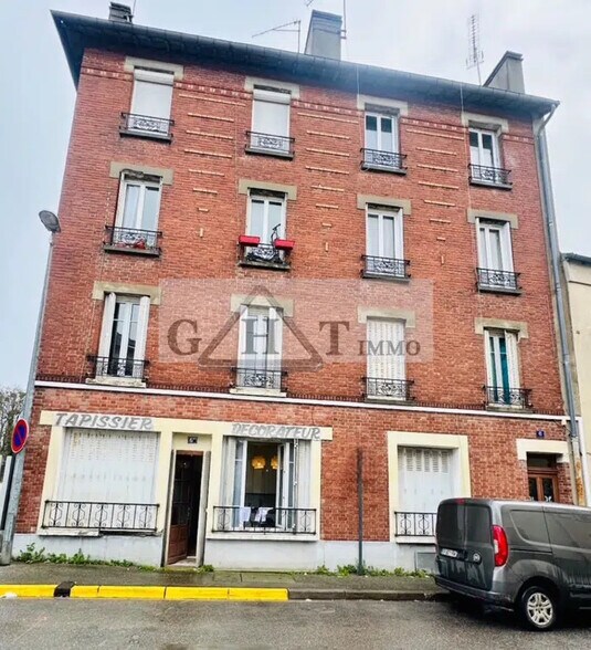 Bureau dans Orly à louer - Photo du bâtiment - Image 1 de 4
