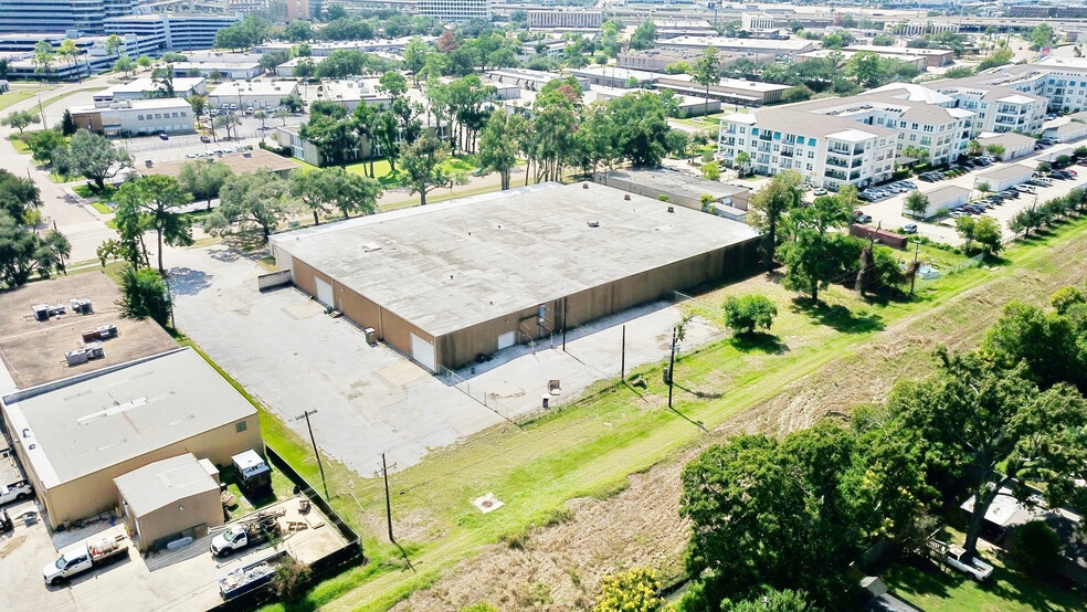 3810 Dacoma St, Houston, TX for lease - Building Photo - Image 3 of 5