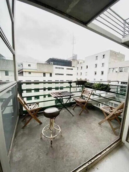 Rue Georges Auric, Paris à louer - Photo du bâtiment - Image 3 de 3