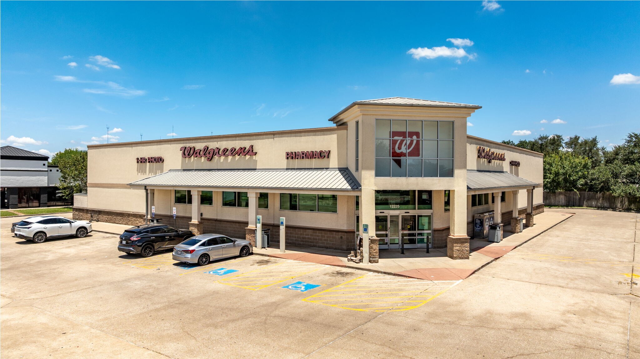 12225 Highway 6, Fresno, TX à vendre Photo principale- Image 1 de 1