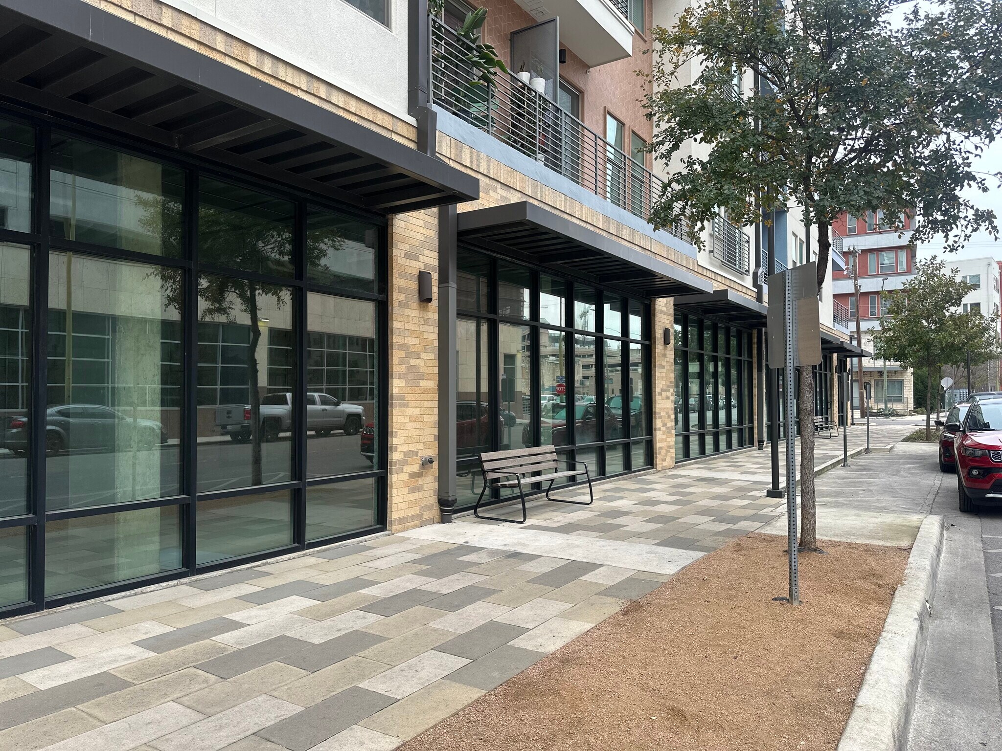 227 Dwyer Ave, San Antonio, TX for lease Building Photo- Image 1 of 5