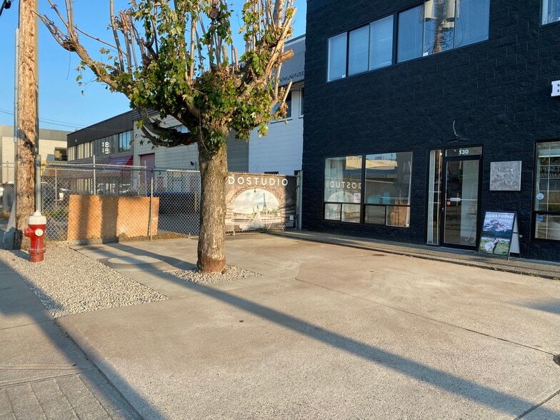 8740 Beckwith Rd, Richmond, BC for lease - Building Photo - Image 2 of 7