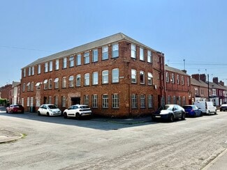 Plus de détails pour 49 Grove Rd, Rushden - Flex à vendre