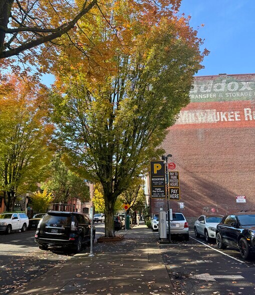 1231 NW Hoyt St, Portland, OR à louer - Autre - Image 3 de 36