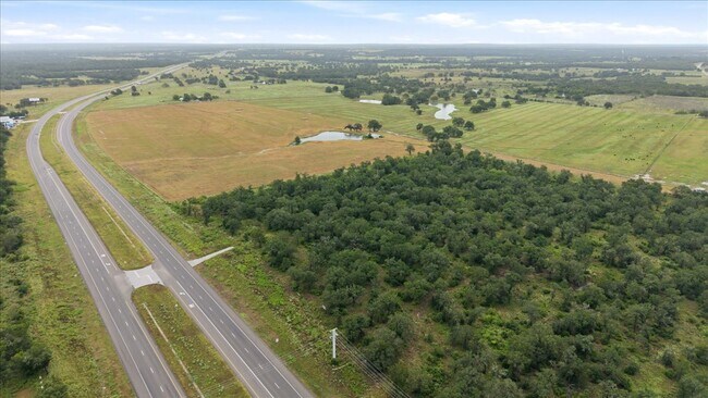 Plus de détails pour TBD US Highway 290, Paige, TX - Terrain à louer
