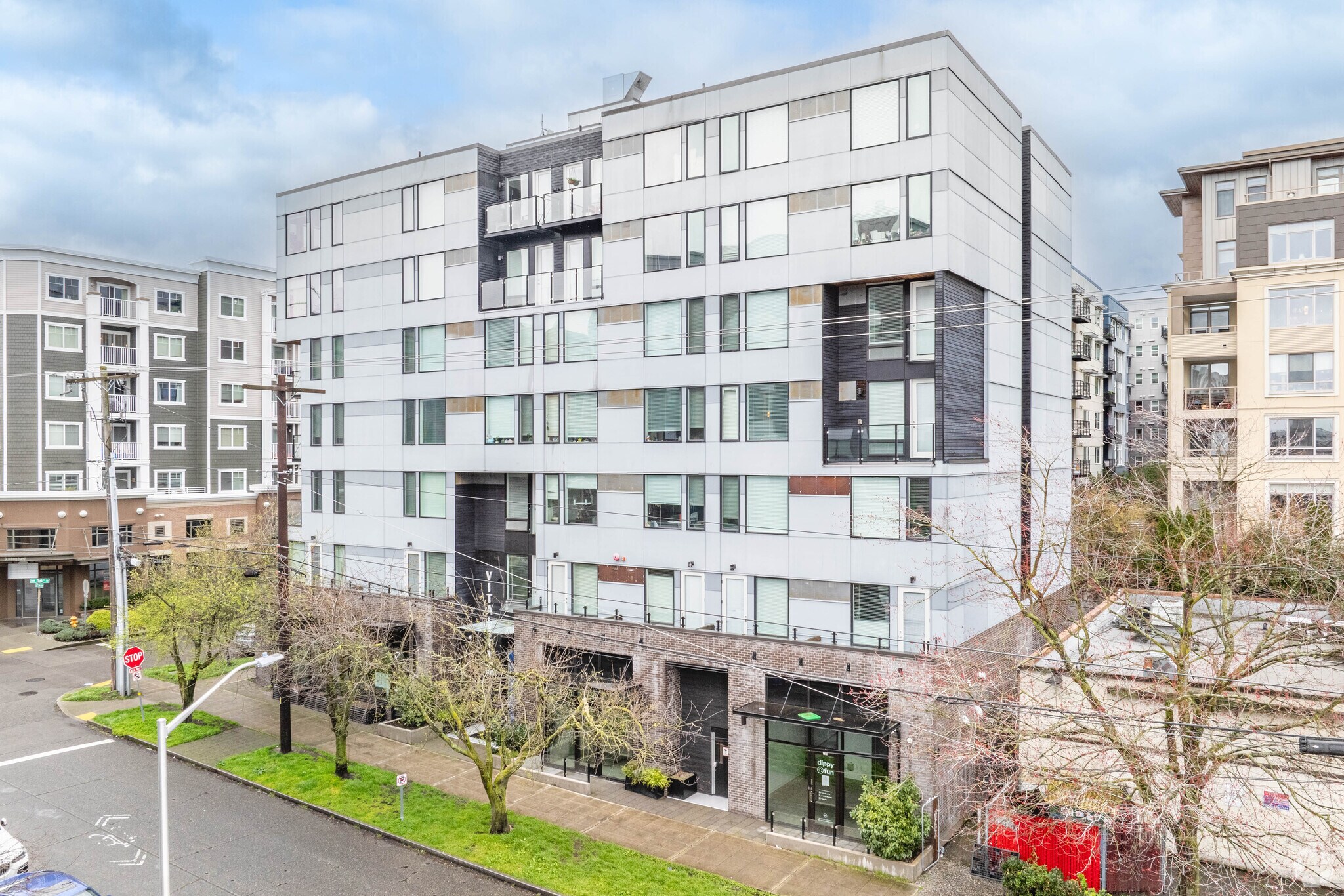 5512 17th Ave NW, Seattle, WA à louer Photo principale- Image 1 de 33