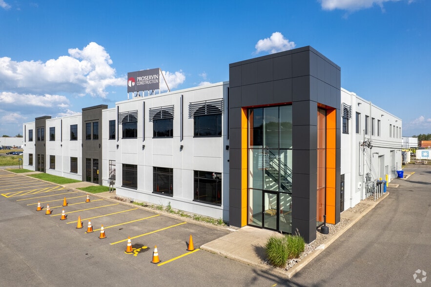 17660 Rue Charles, Mirabel, QC for lease - Primary Photo - Image 1 of 6