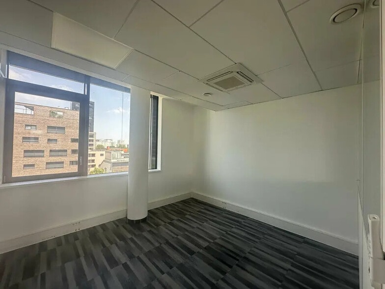 Bureau dans Strasbourg à louer - Photo intérieure - Image 3 de 5