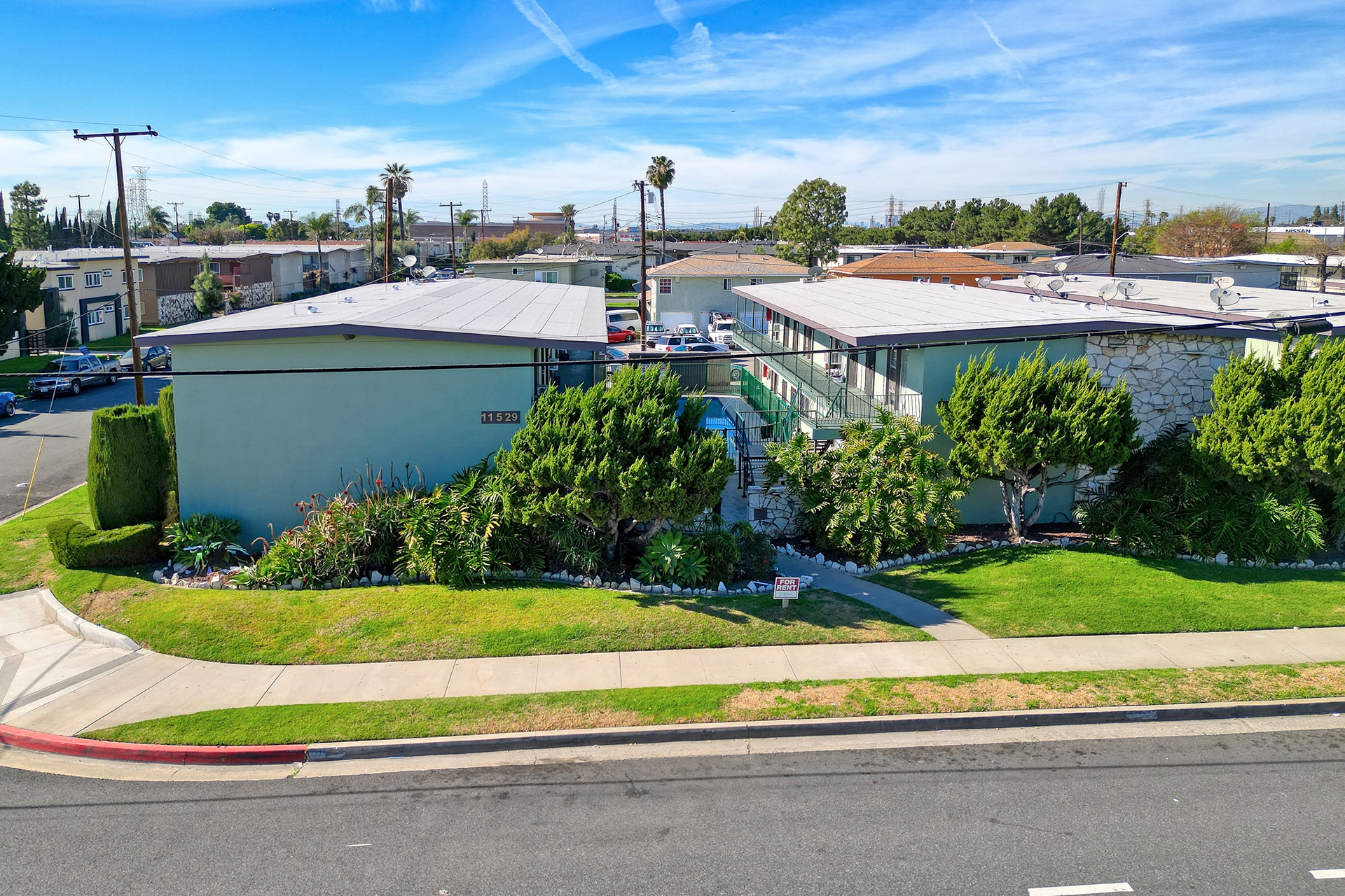 11523-11529 Old River School Rd, Downey, CA for sale Primary Photo- Image 1 of 9
