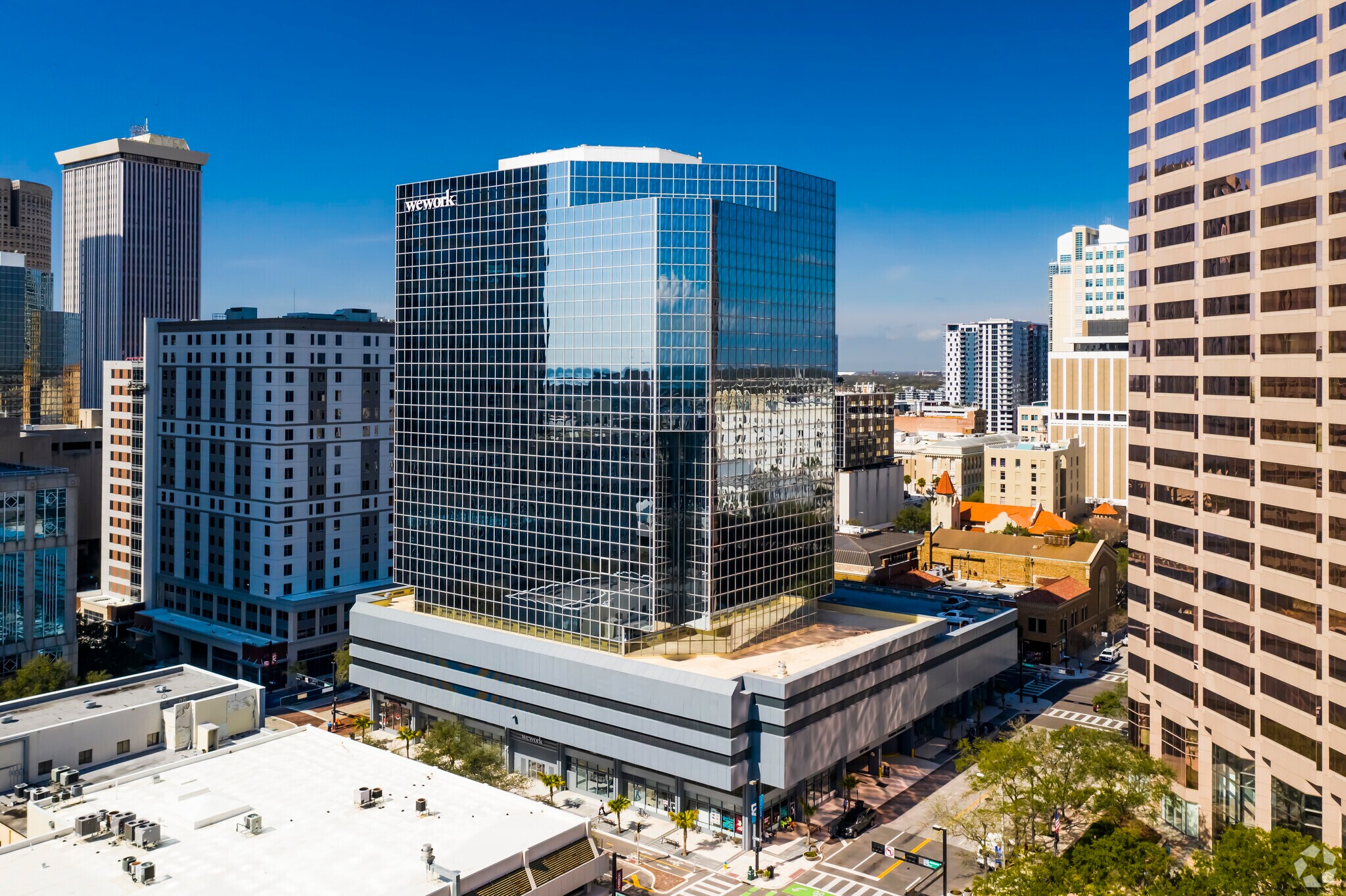 501 E Kennedy Blvd, Tampa, FL à louer Photo du bâtiment- Image 1 de 18