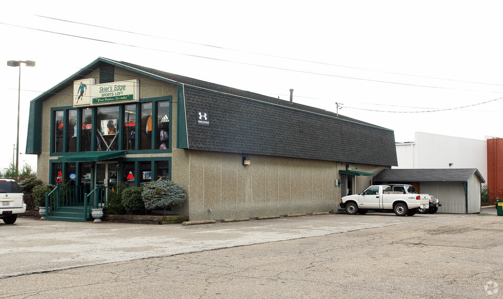 499 Grand Central Ave, Parkersburg, WV à vendre - Photo principale - Image 1 de 1