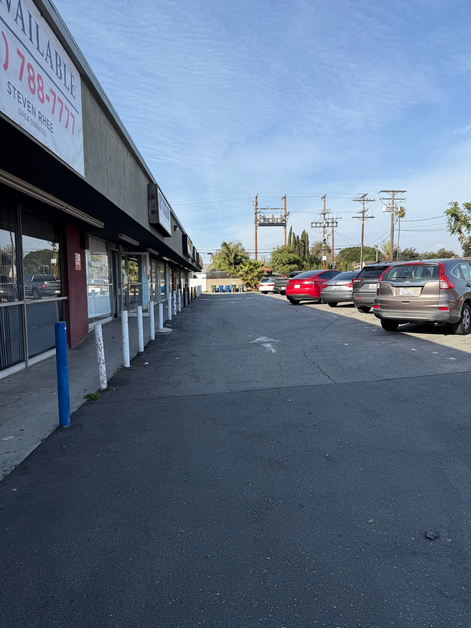 5453-5465 Del Amo Blvd, Lakewood, CA for lease Building Photo- Image 1 of 4