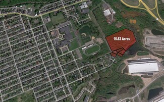 Plus de détails pour East Grove Street, Nanticoke, PA - Terrain à vendre