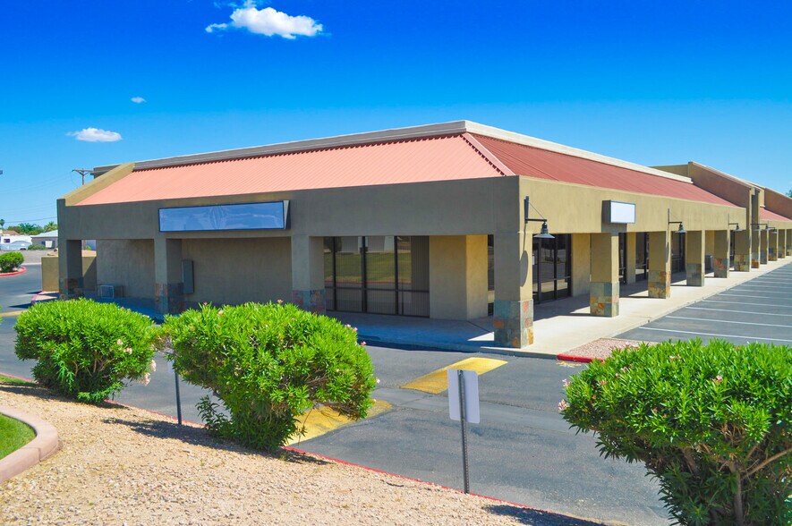 6335 E Main St, Mesa, AZ à louer - Photo du bâtiment - Image 2 de 9
