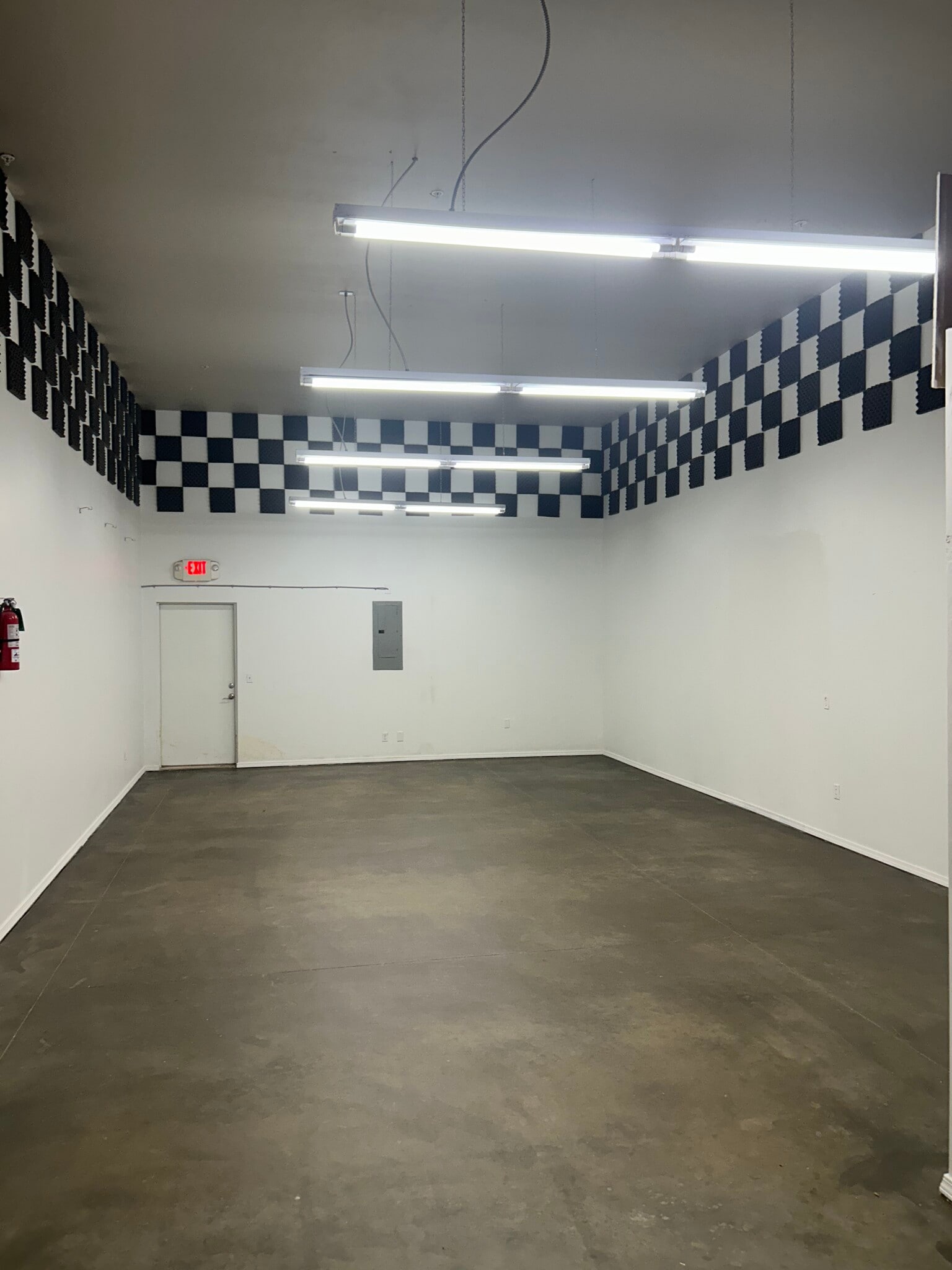 1421 S Fretz Dr, Edmond, OK à louer Photo du bâtiment- Image 1 de 7