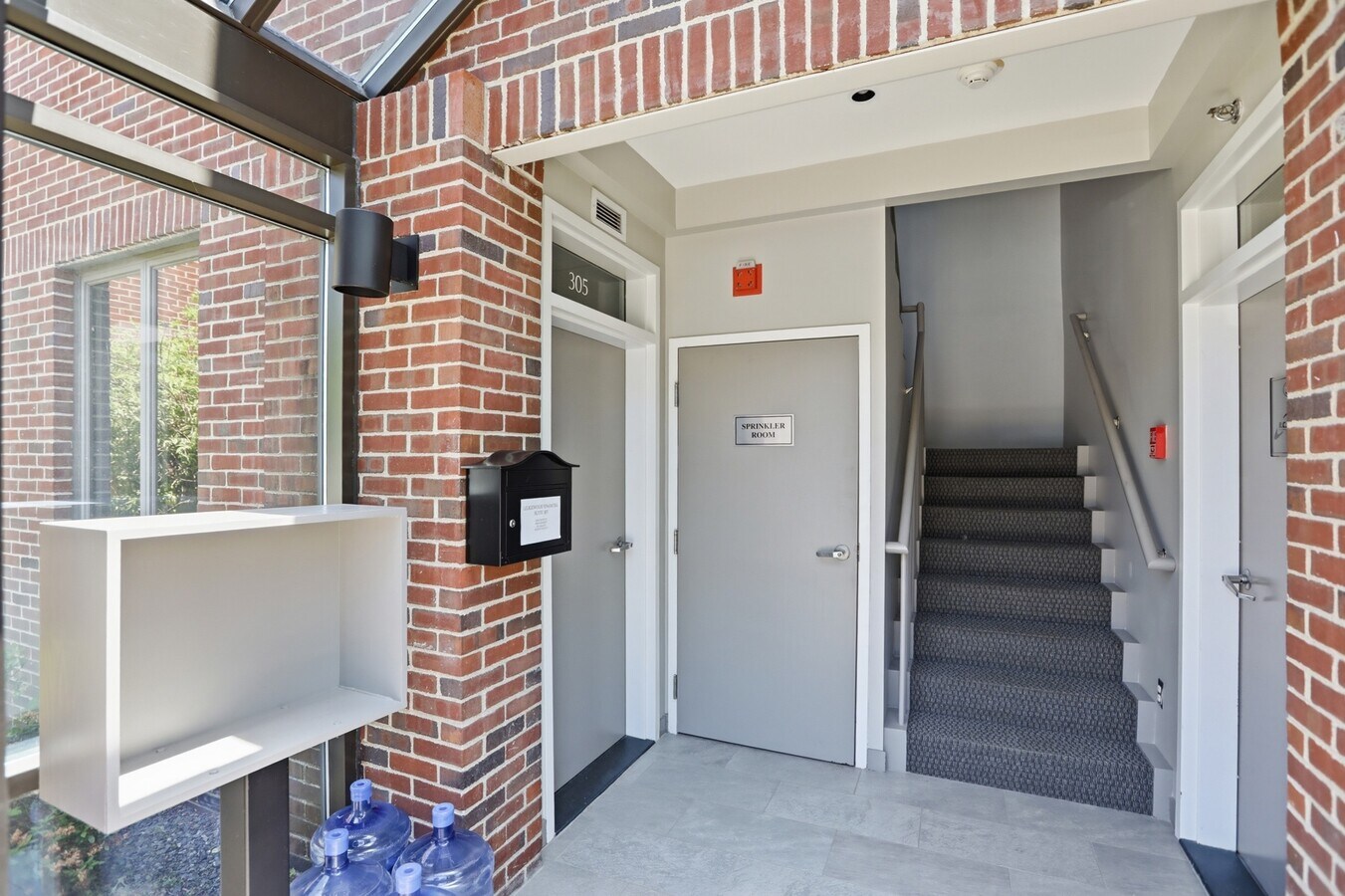 100 Conifer Hill Dr, Danvers, MA 01923 - Unité 307 - - Photo intérieure - Image 2 of 22