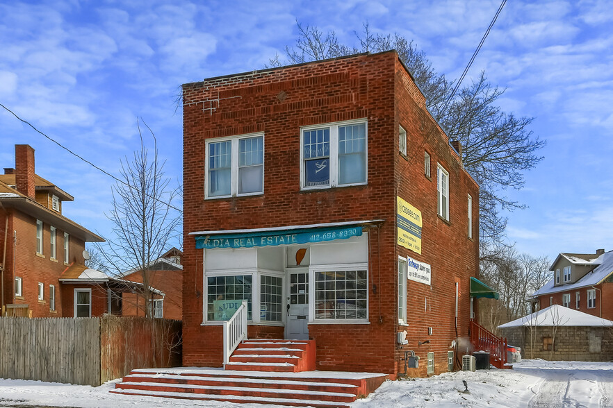 1008 Highland Ave, New Castle, PA à vendre - Photo du bâtiment - Image 1 de 1