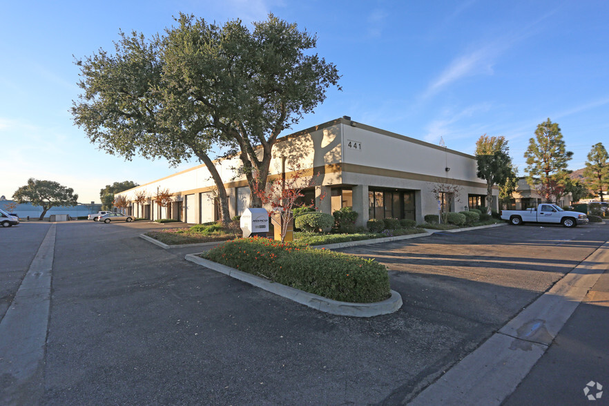 441 W Allen Ave, San Dimas, CA for lease - Primary Photo - Image 1 of 5