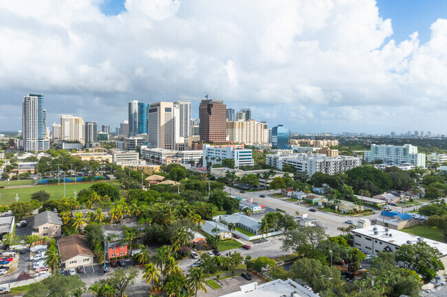 Plus de détails pour Downtown Fort Lauderdale Investment – Vente au détail à vendre, Fort Lauderdale, FL