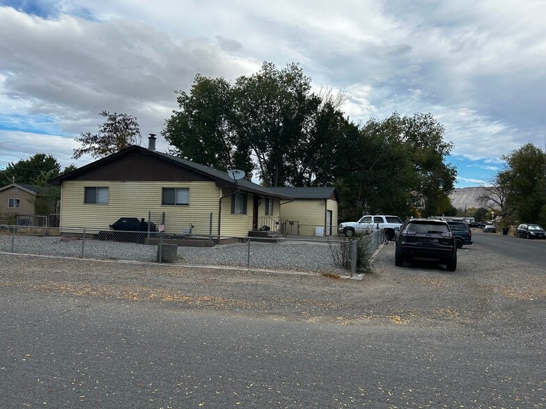 301 4th St, Clifton, CO for sale - Building Photo - Image 3 of 33