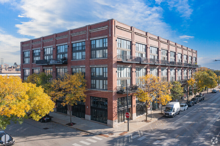 42-58 E 26th St, Chicago, IL for sale - Building Photo - Image 2 of 6