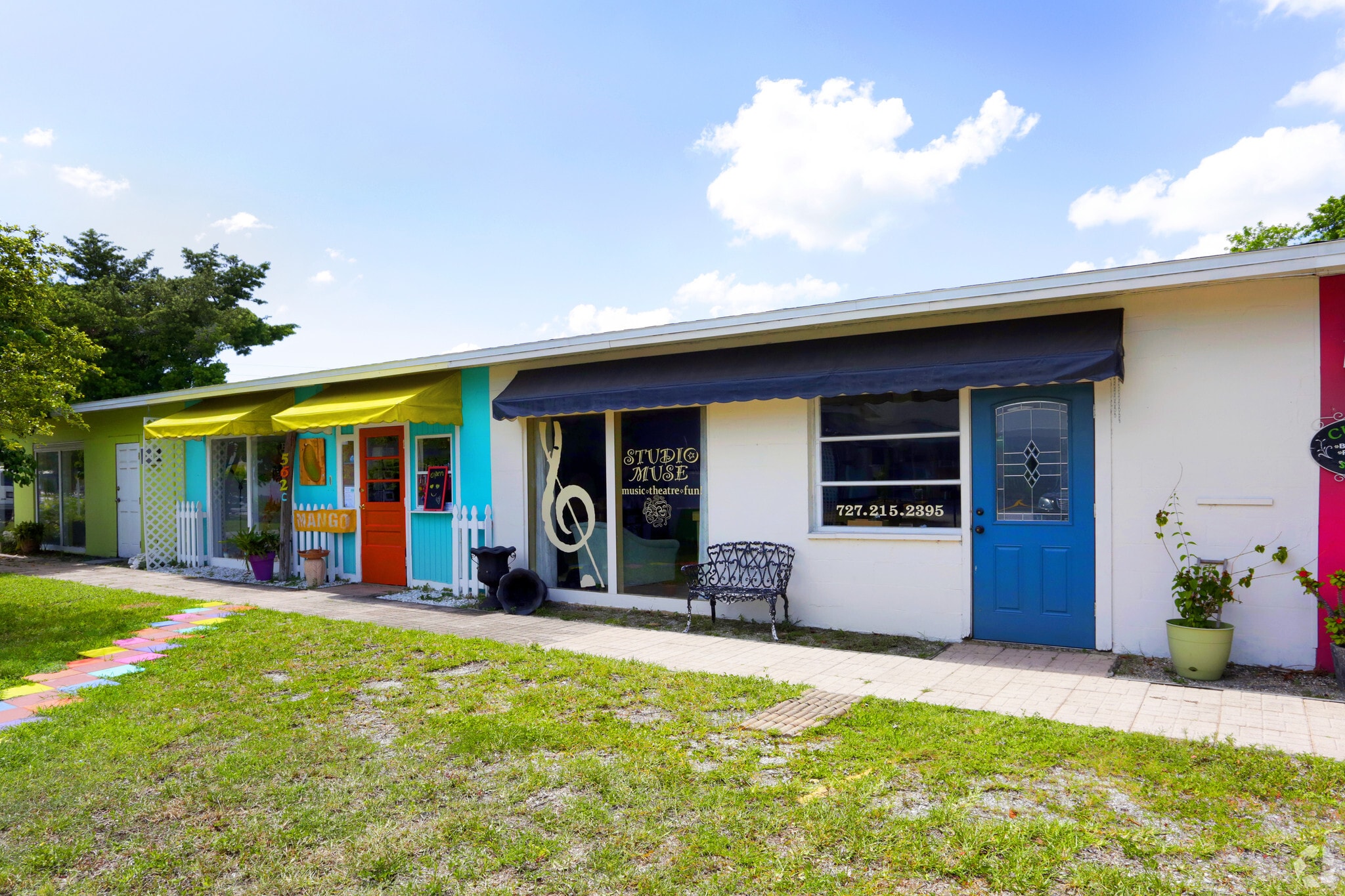 562 Indian Rocks Rd, Largo, FL à vendre Photo principale- Image 1 de 5