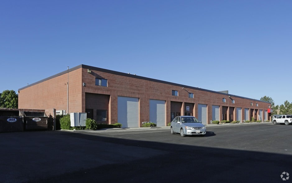 9525-9539 S 500 W, Sandy, UT for lease - Primary Photo - Image 1 of 4