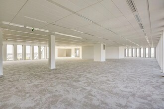 55 Place Nelson Mandela, Nanterre for lease Interior Photo- Image 2 of 3